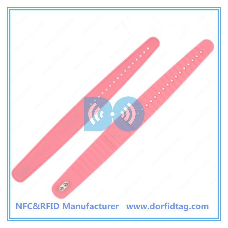 concert wristbands    rfid frequency  rfid tag manufacturers